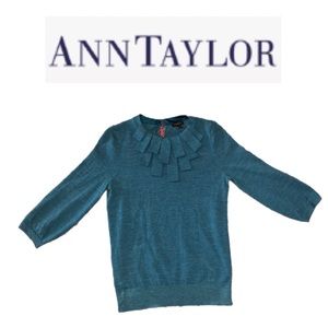 Ann Taylor Green size xs , long sleeve sweater